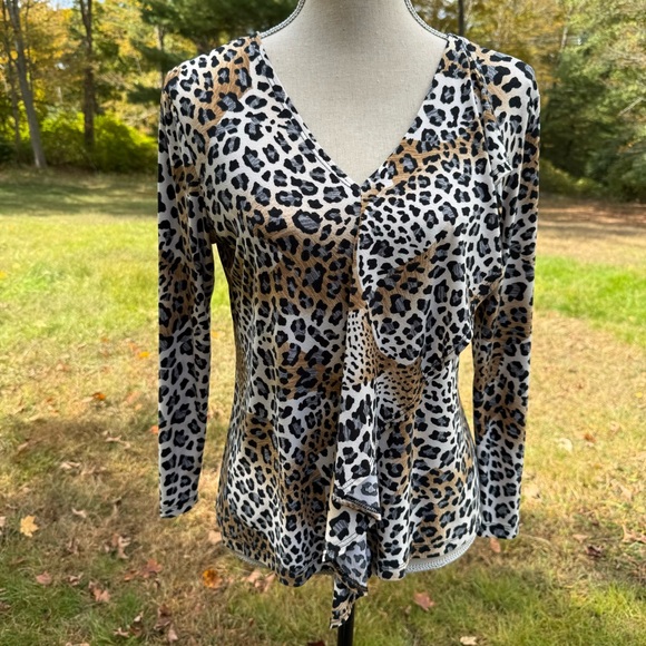 CLARA SUN WOO TOP TEE BLOUSE LEOPARD PRINT CREAM BLACK BROWN GRAY V-NECK SIZE S